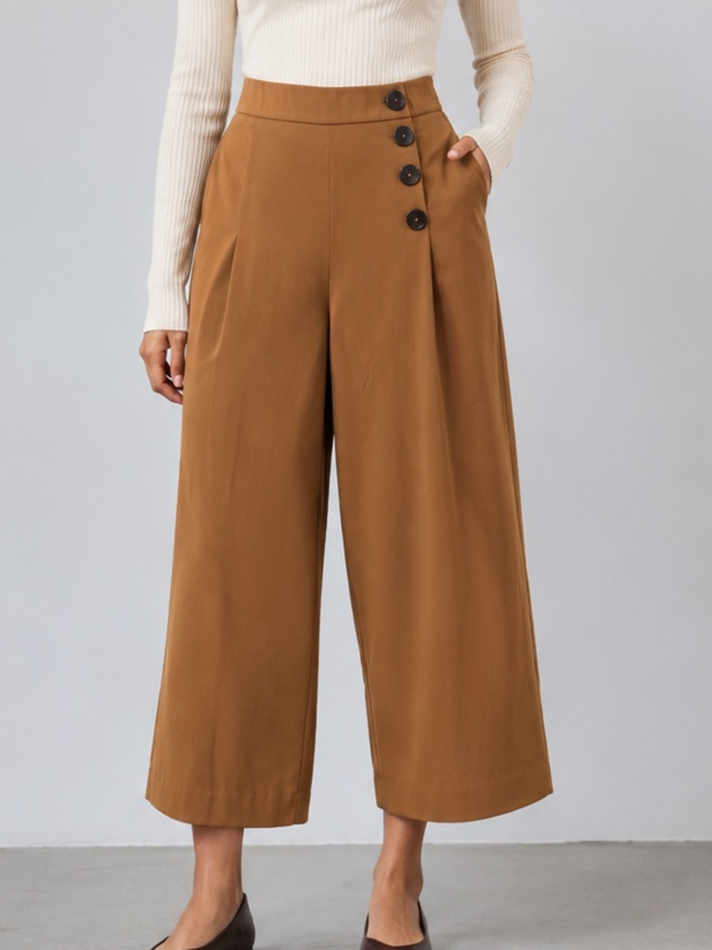 ZARA high waist Wide-Leg Button Detail Pants with Elastic band & pockets— Camel